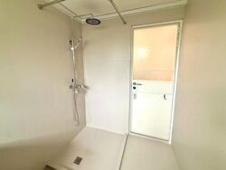 Lakepoint Condominium (D22), Condominium #611215251